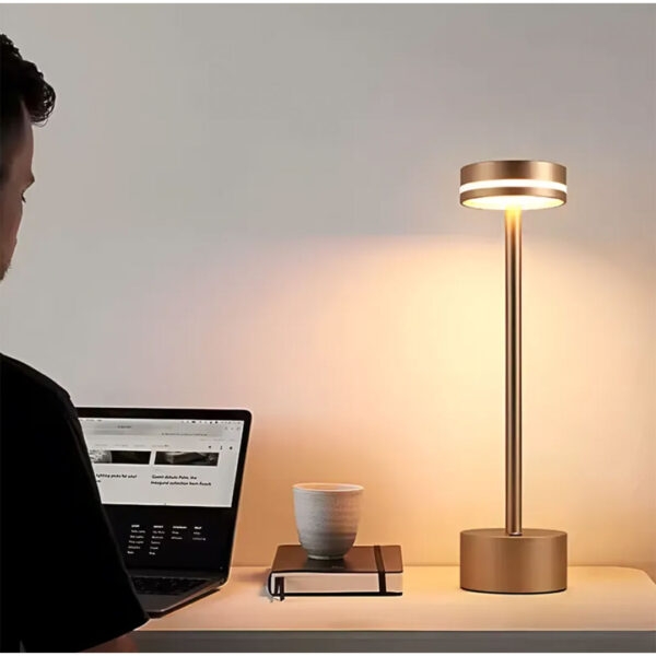 Lámpara de Mesa Escritorio LED–Regulable-Aluminio–USB–Táctil-Recargable Noruega Gold
