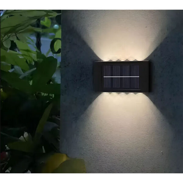 Aplique Solar LED Bidireccional– 6 LED – Cálida Exterior